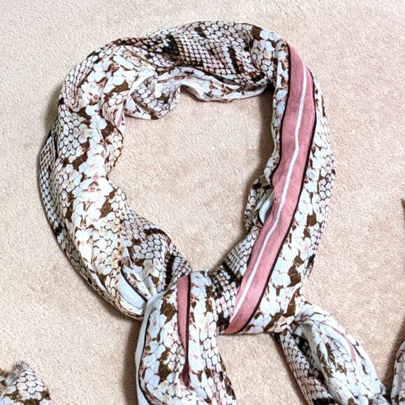 NWOT J. Jill Snakeskin Print Rayon Oblong Scarf -Pink and Brown - Picture 6 of 11
